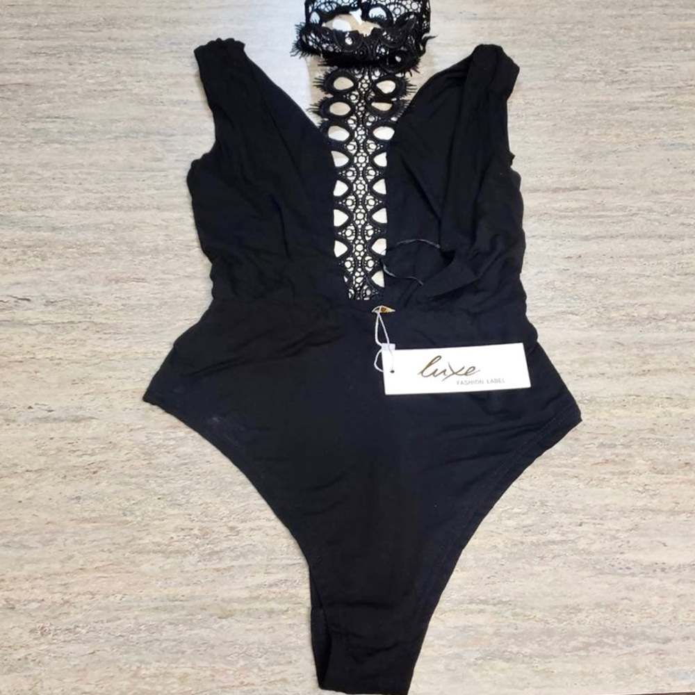 NWT Luxe fashion bodysuit